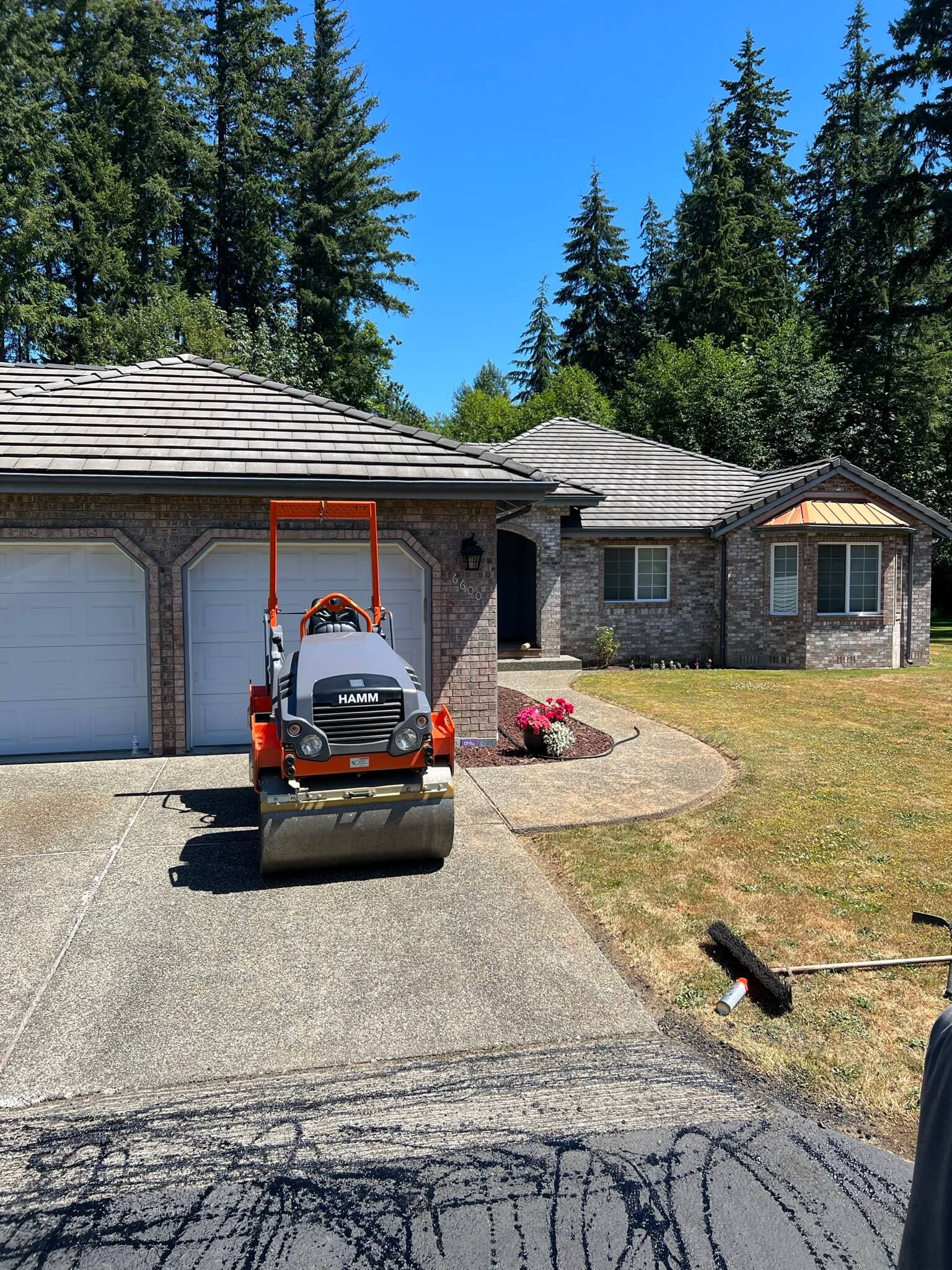 asphalt - Asphalt Paving